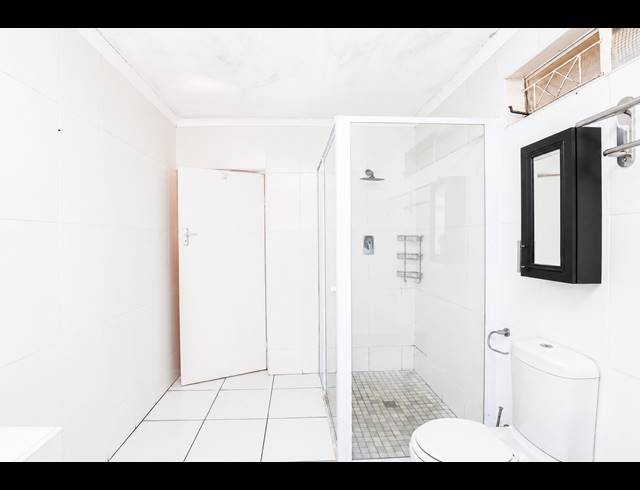 10 BEDROOM HOUSE FOR SALE IN GLENWOOD